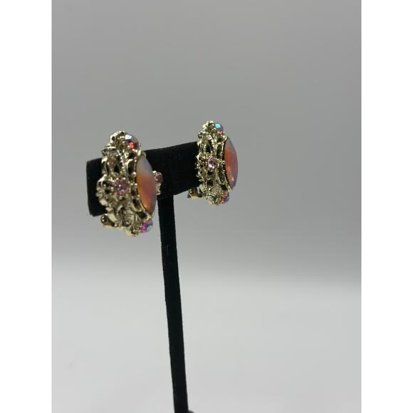 Vintage Gold Tone Clip On Earrings Peach Givré Glass Rhinestone Pink AB - Picture 3 of 5